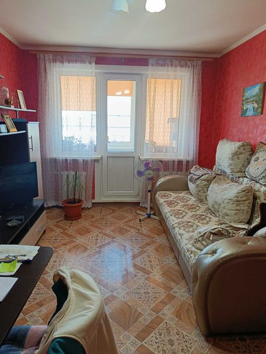 Продам за наличный расчет 1к кв с ремонтом в районе Гимназии БЭСТ