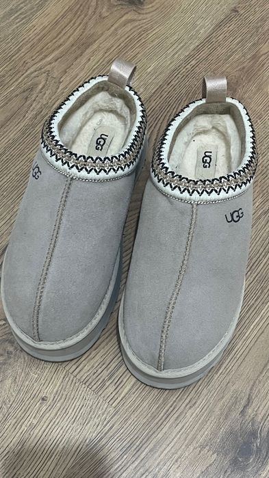 UGG Tazz Slippers
