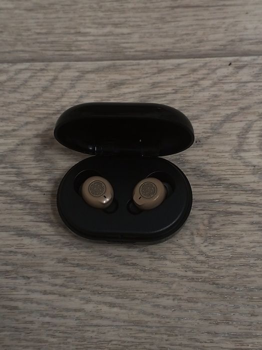 Усилители слуха для слабослышащих