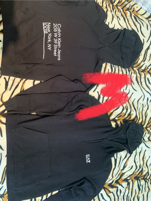 Haine de firma(blugi,hanorace si tricouri)