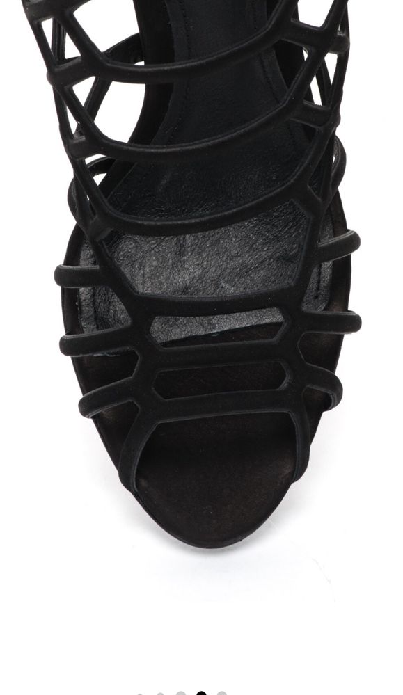 Sandale negre elegante