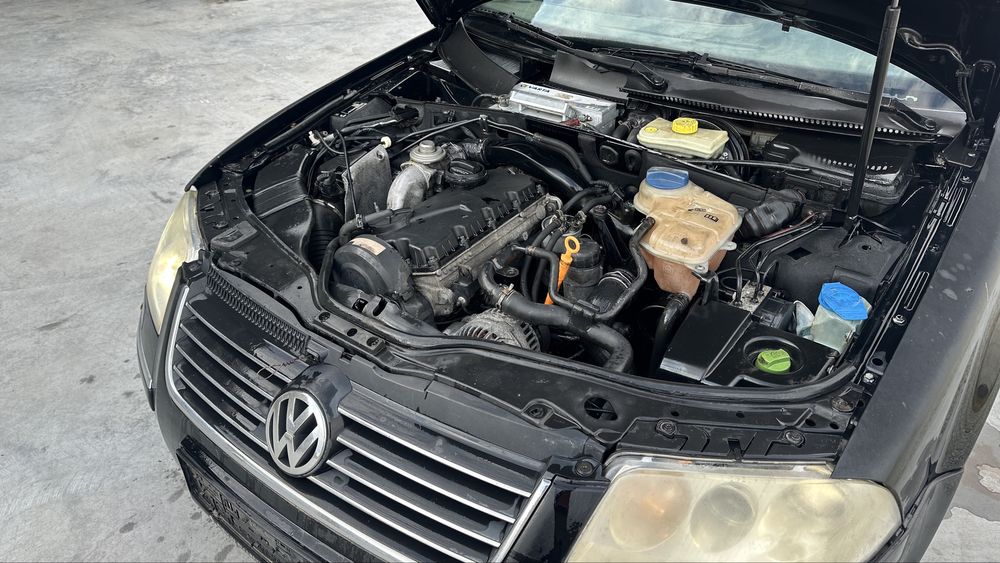 Dezmembrez passat b5.5