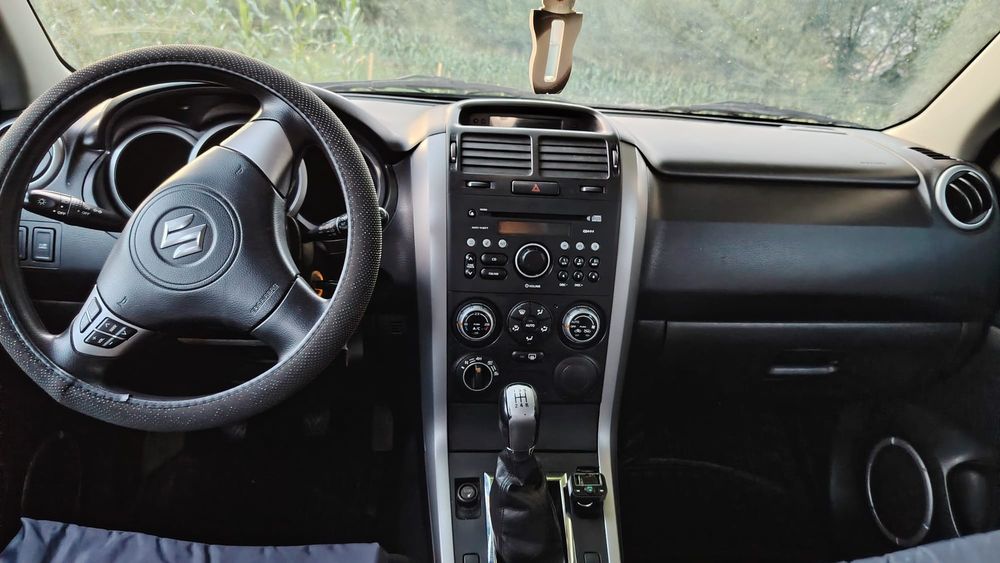 Vând Suzuki Grand Vitara 2