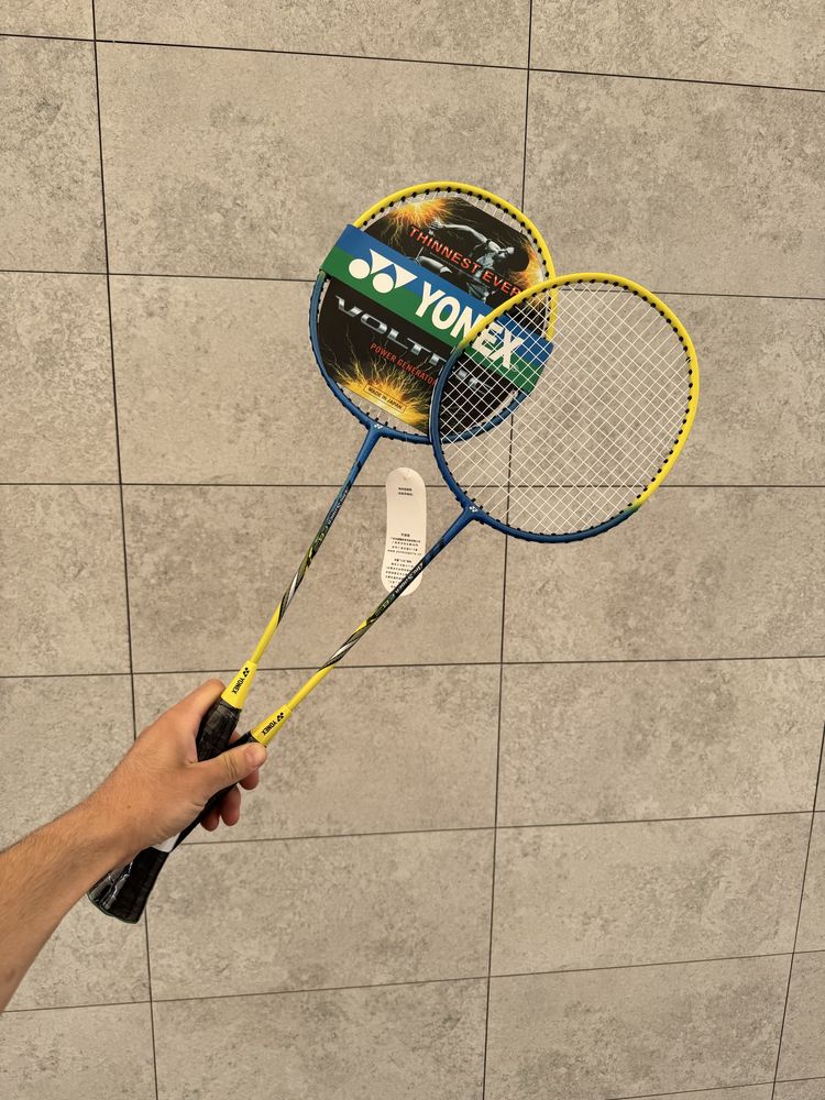 Ракетки для бадминтона Yonex, пара, с сумкой c балон Castrum Toys