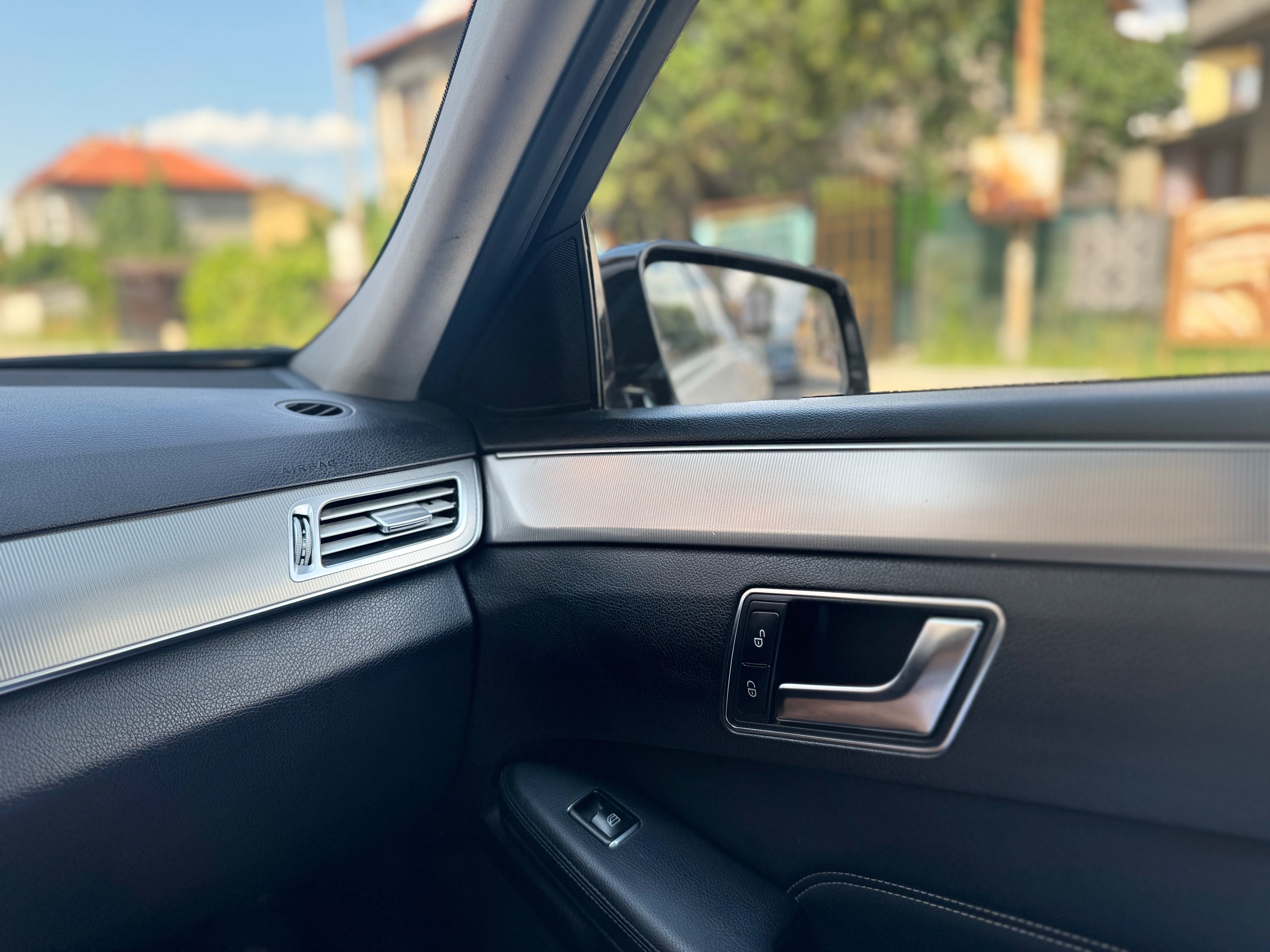Mercedes Benz E 22