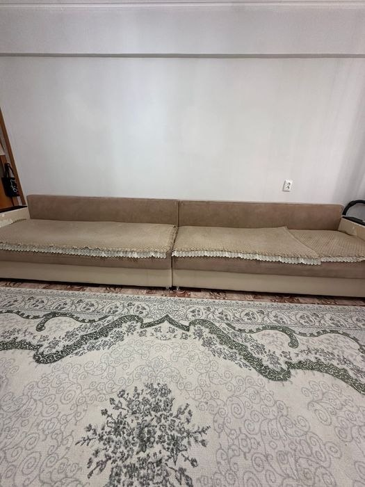 Продаётся диван 4 метров