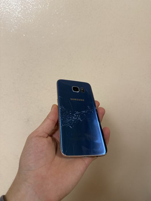 Vând Samsung Galaxy S7 Edge colectie!