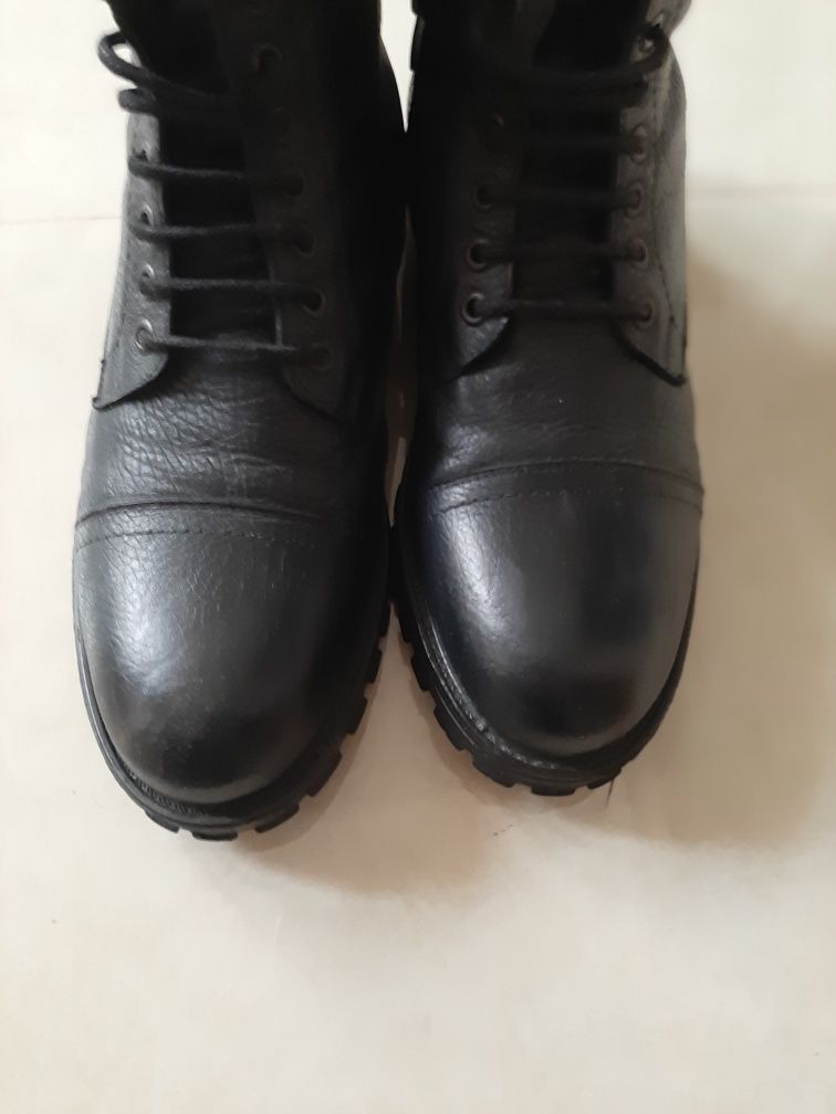 Bocanci Otter din piele nr 42