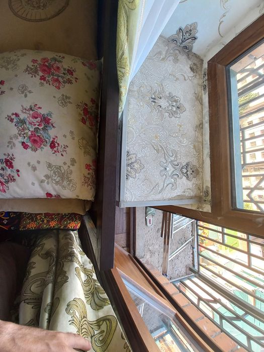 Новастройка 1 хона 9 этаж Вокзалда жойлашган.Агентство