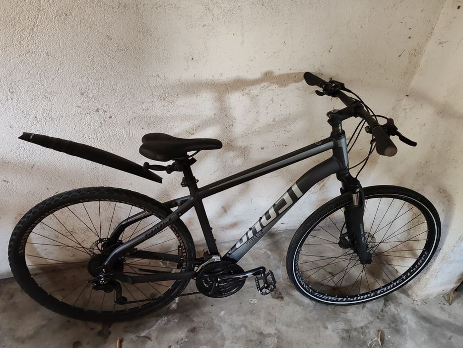 Bicicleta de vânzare