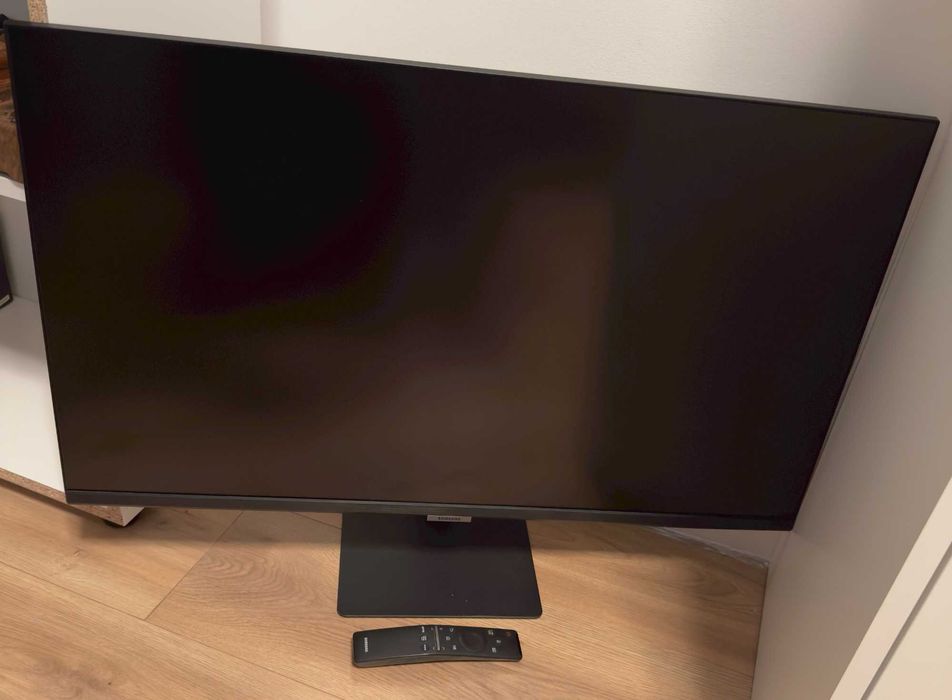 Samsung M7 4k монитор