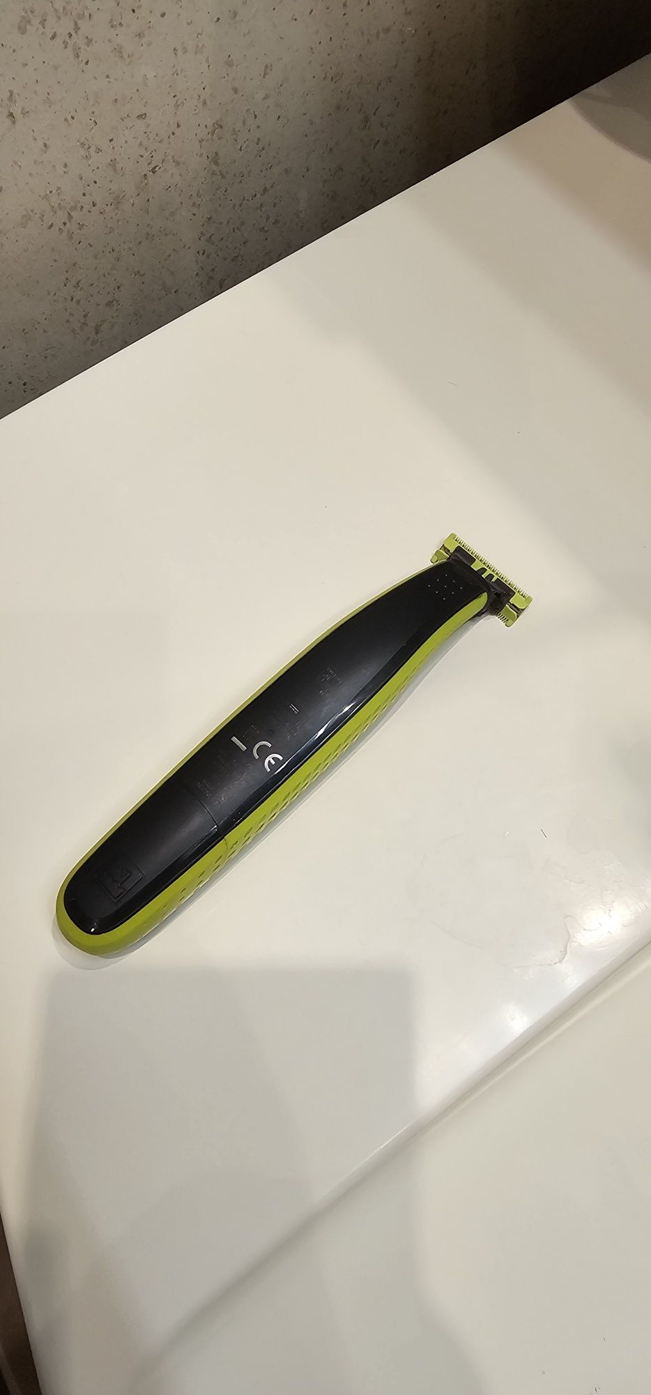 Машинка за подстригване/ тример за бръснене Филипс.  Philips one blade