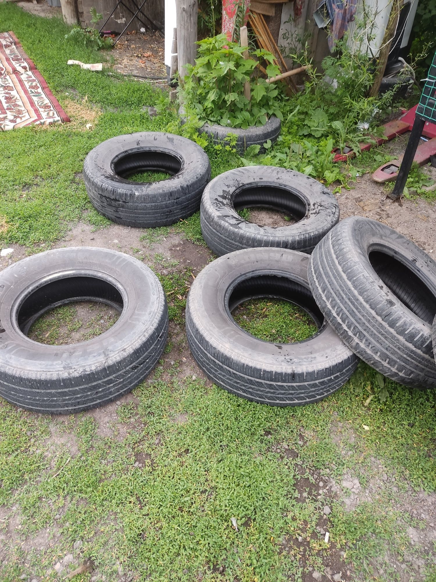 Продам шины бу  летние