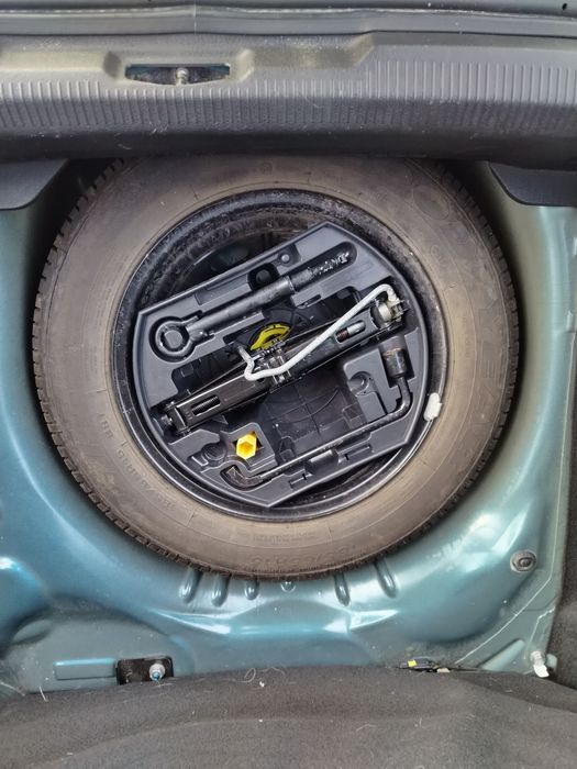 Пежо 207 1.4 95к.с на части!