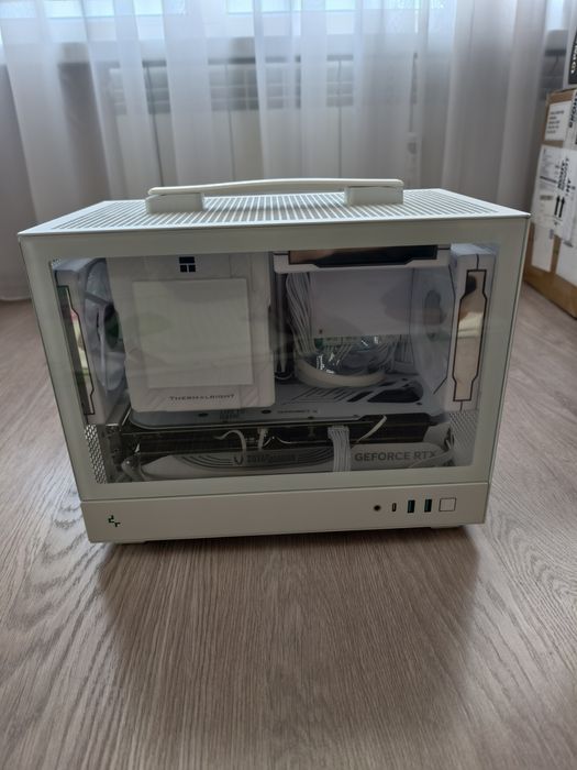 Геймърска Компютърна конфигурация Ryzen 7, RTX 4070 Ti/Ti super,32GB R