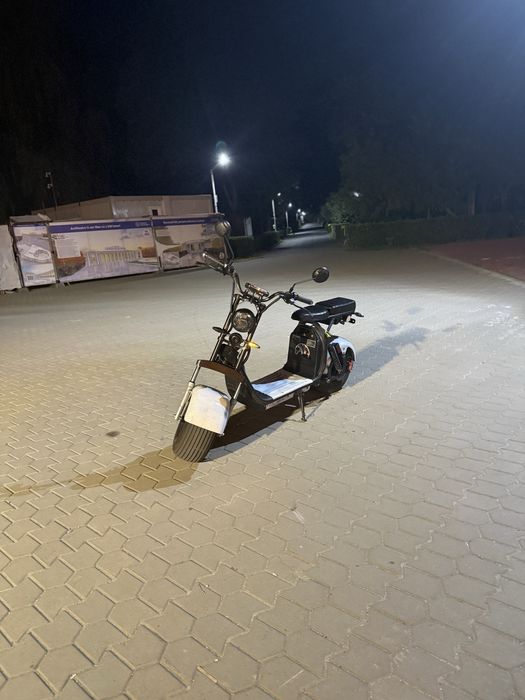 Vând Scuter electric