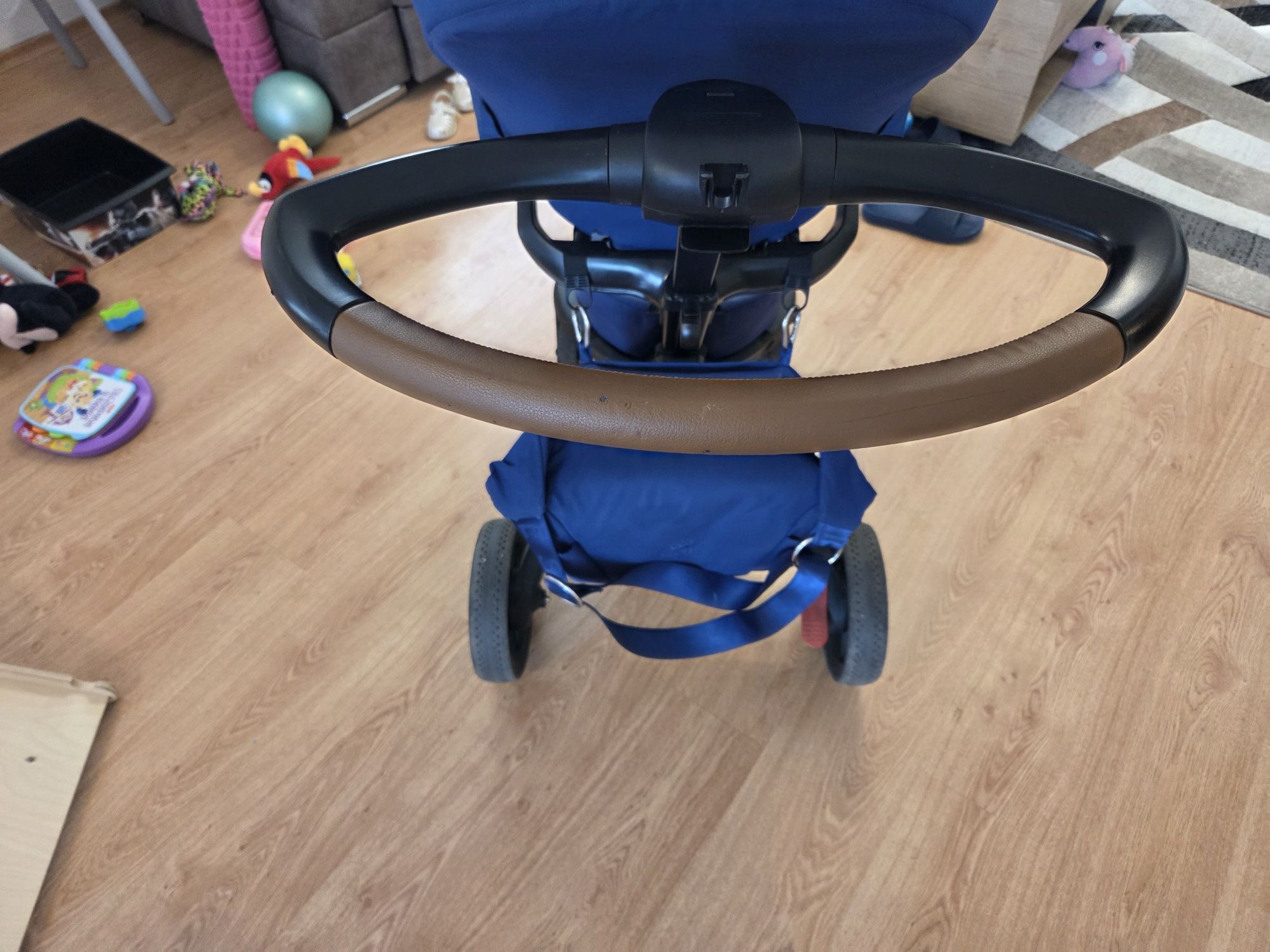 Stokke royal blue
