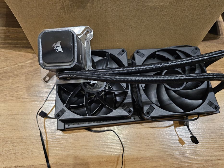 Corsair ICUE H115i Elite RGB