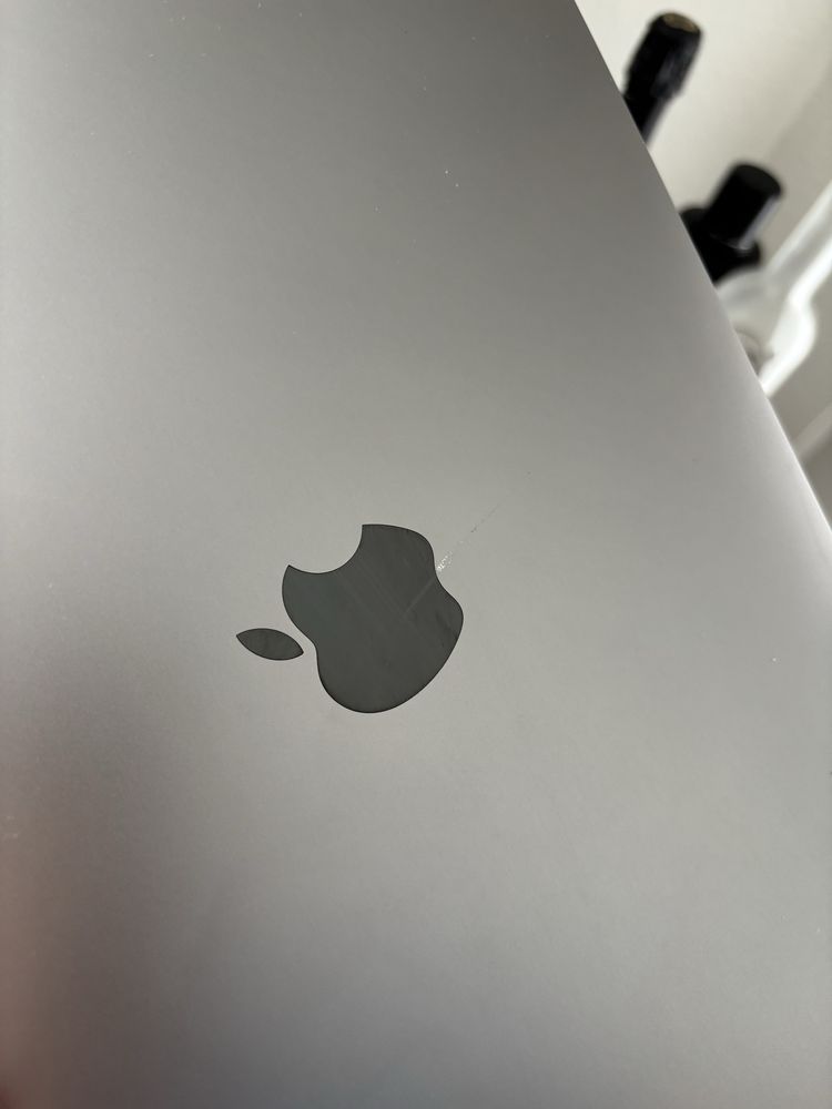 Macbook  Pro 2018