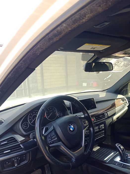 БМВ Х5 продается в хорошем состояний