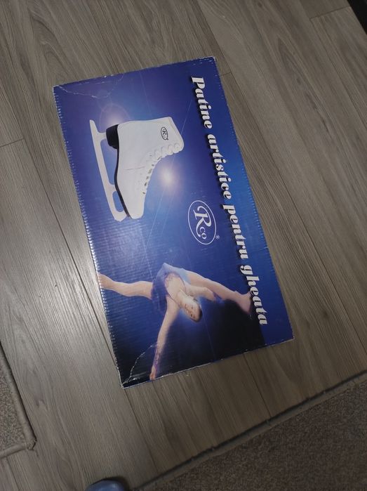 Patine artistice gheață