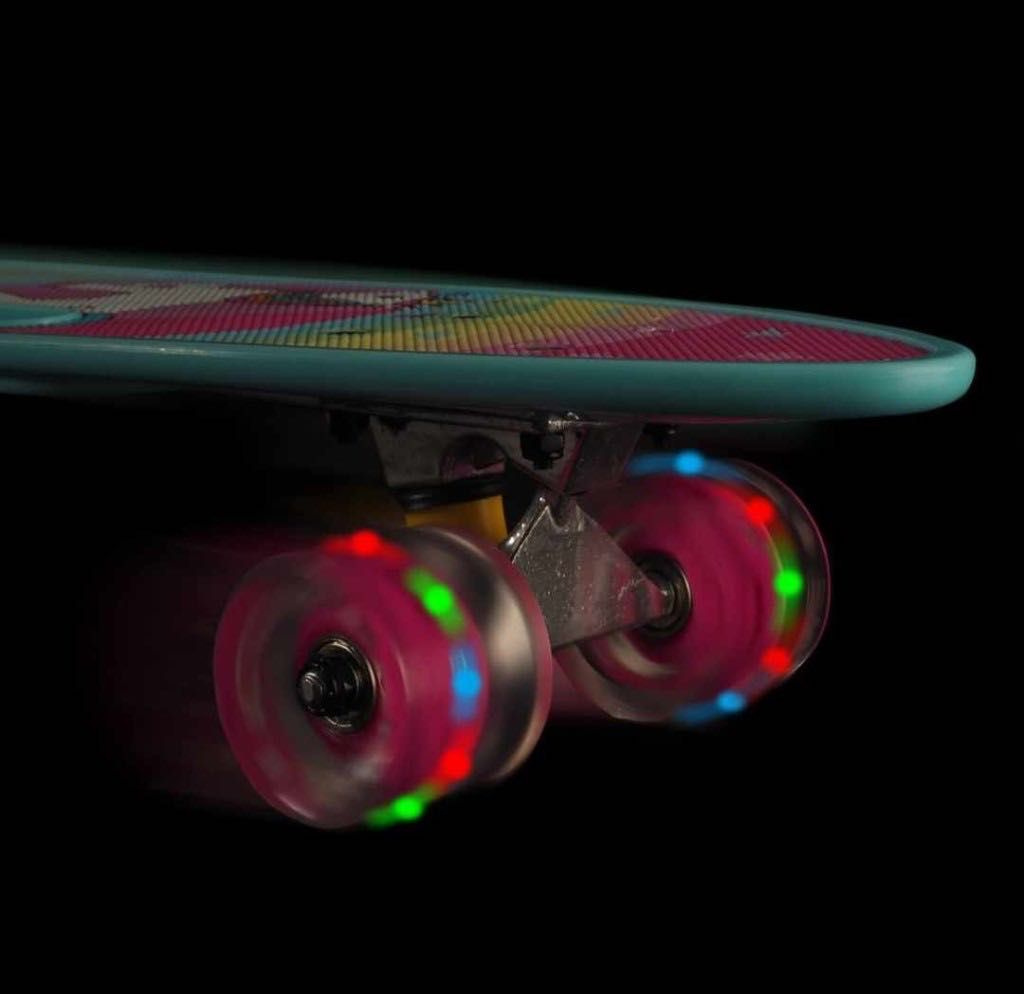 Портативен пени борд Action One ABEC-7,PU,Алуминий, Светещи гуми