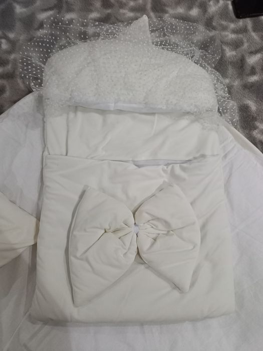 Продам конверт на выписку