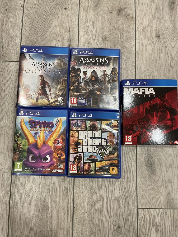 PlayStation 4 с игри