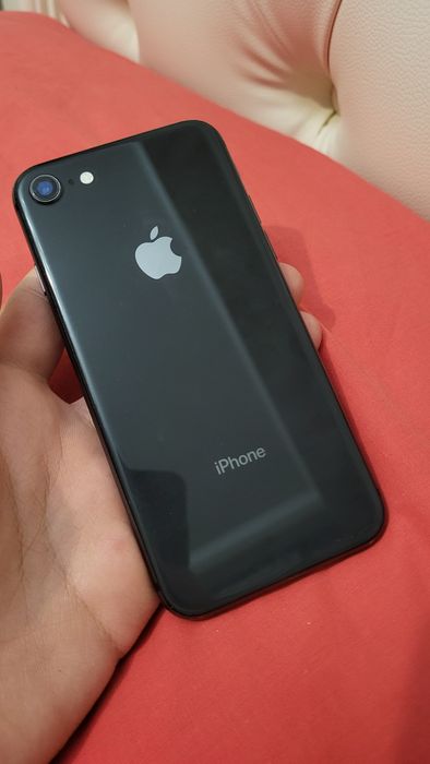 Iphone 8 64gb black 100%