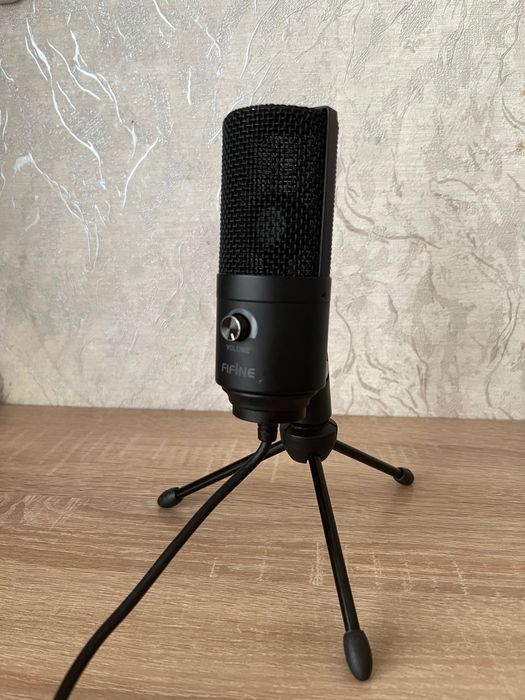 студийный микрофон fifine k669