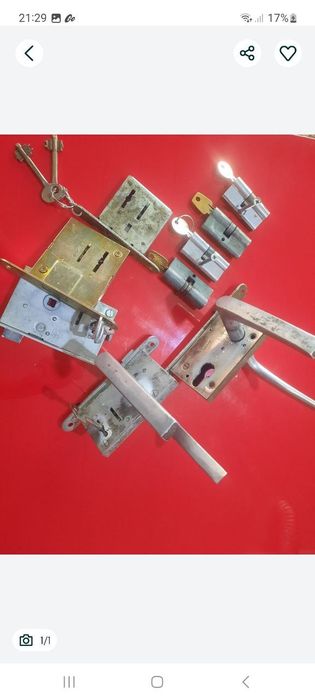 Эшик учун советский кулфлари ва яна запчастьлар бор шунака