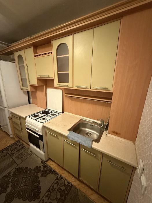 Продам кухонный гарнитур