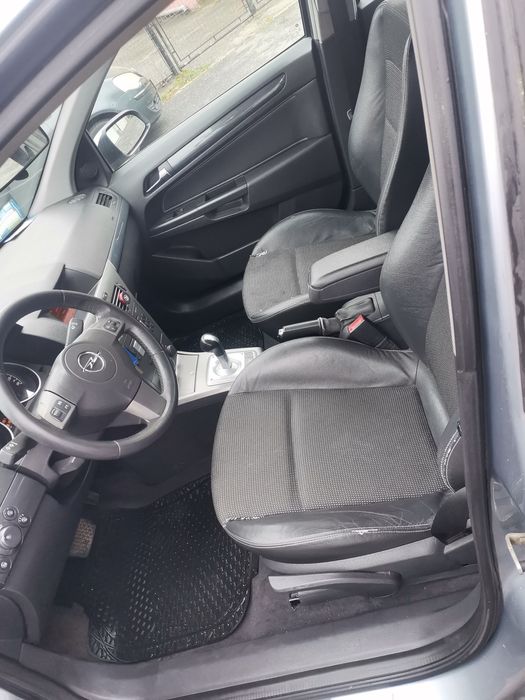 Opel astra h 1.6 benzina, cutie automata