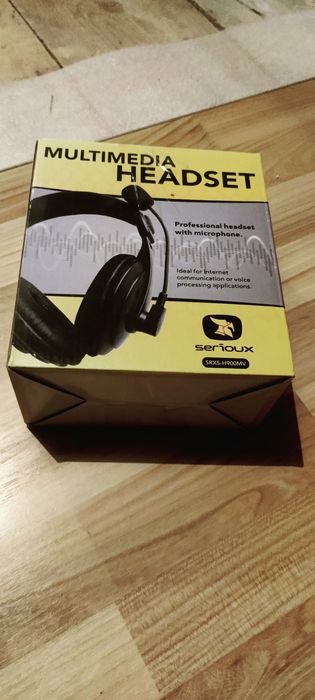 Casti cu microfon