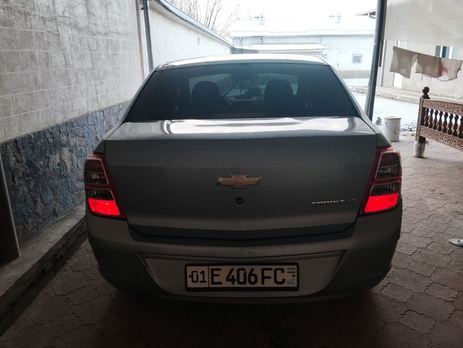 Шевроле кобальт .