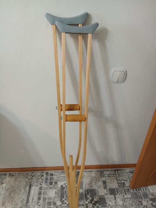 Продам костыли в хорошем состоянии