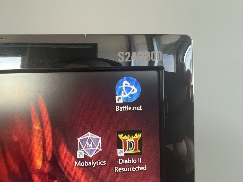 Лаптоп Acer Predator G5-793-787W 17"
