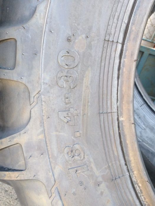 Cauciucuri noi 18.4 30 cu 14 pliuri garantie 2 ani anvelope combina