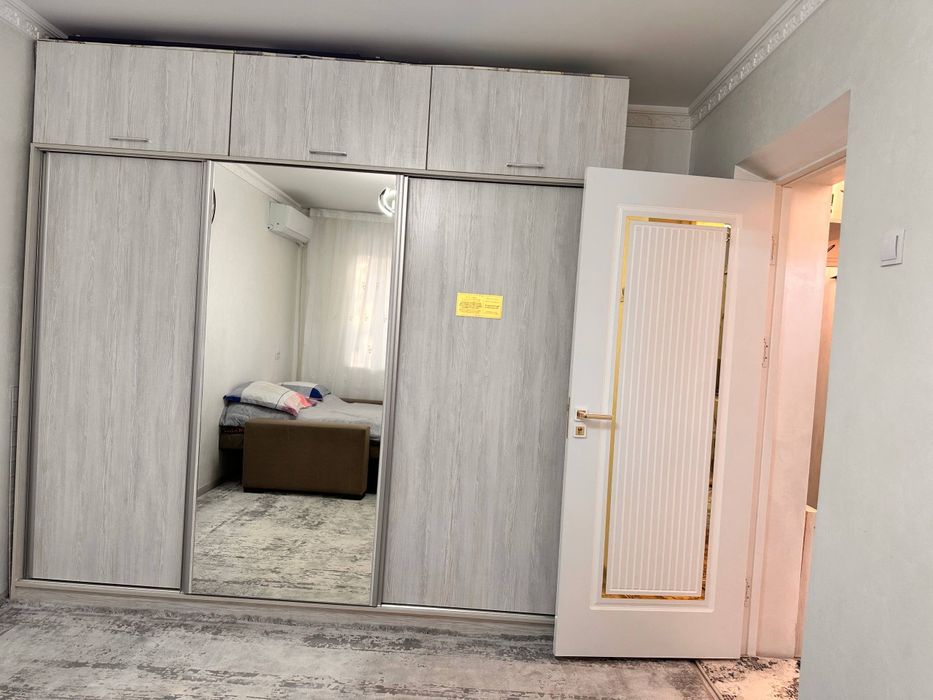 Сдаётся однокомнатная укомплектованая квартира на Шота Руставели. 500$