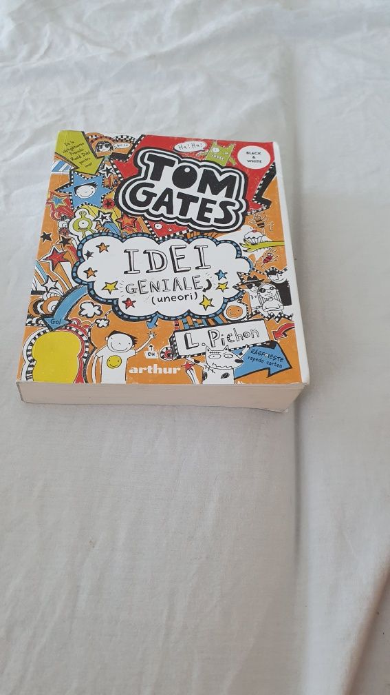 Vand 4 carti tom gates