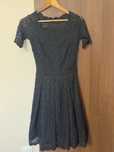 Rochie din dantela neagra cu sclipici Orsay XS