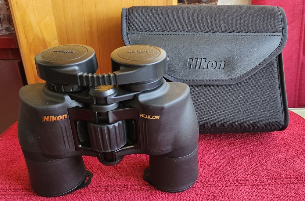 Бинокъл NIKON ACULON A 211 10 x 42