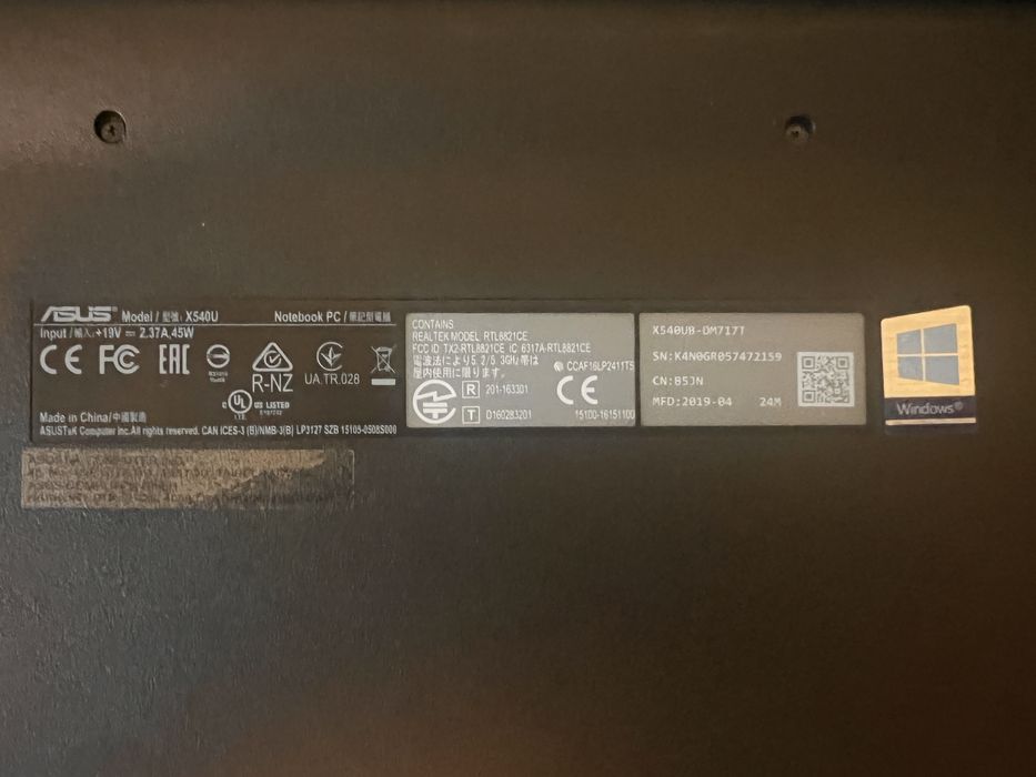 Laptop Asus VivoBook i3 gen.7 video nvidia