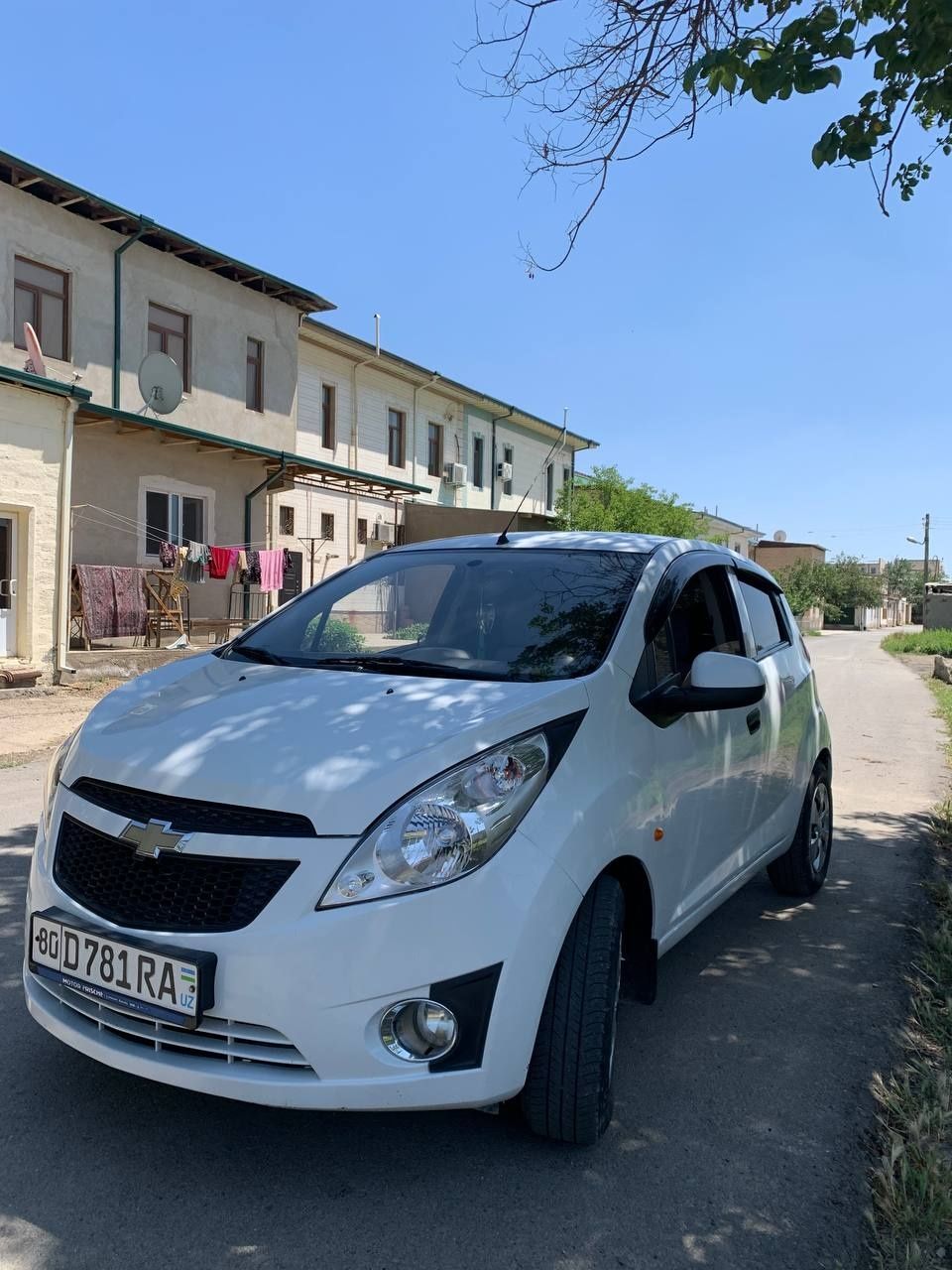 Chevrolet spark .