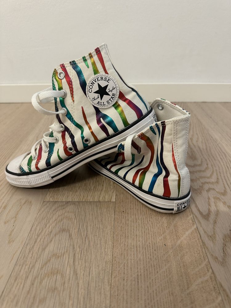 Tenesi adidasi Converse All Star