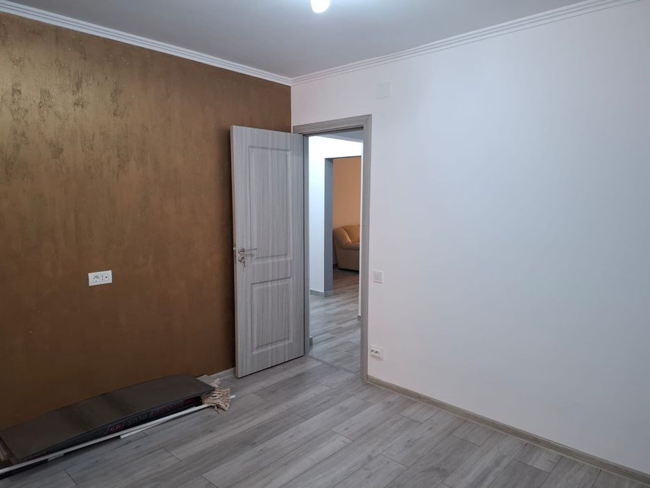 Apartament 2 camere dec. Corabia-Olt