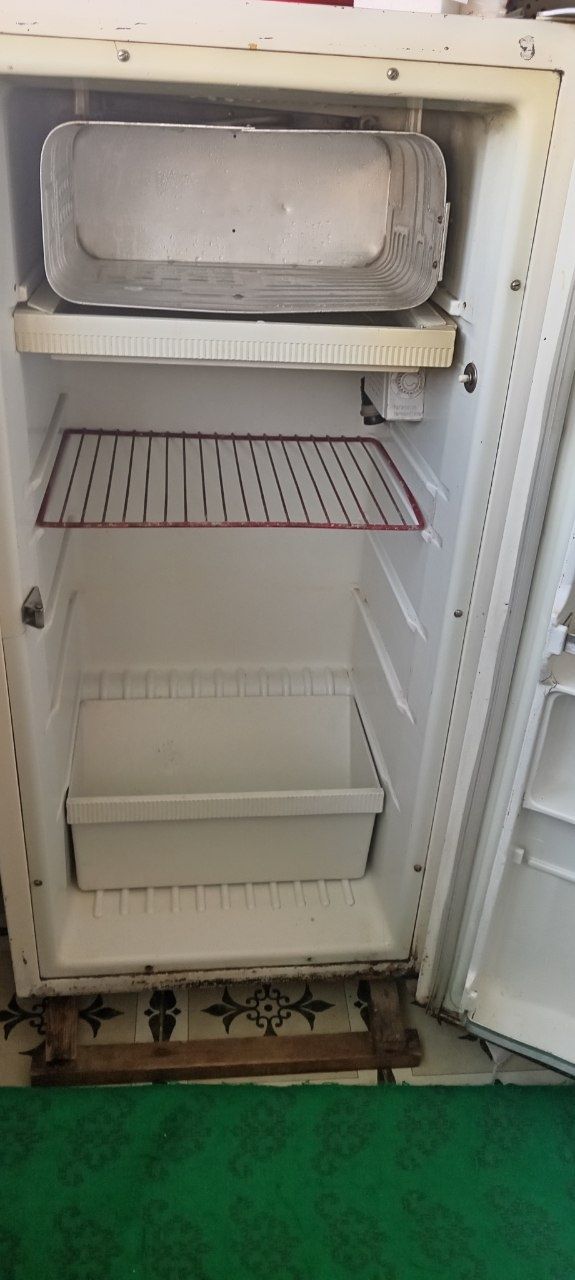 Холодильник Бирюса ишлаши зур.