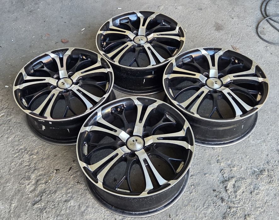 5x114.3 17 Aversus Weels