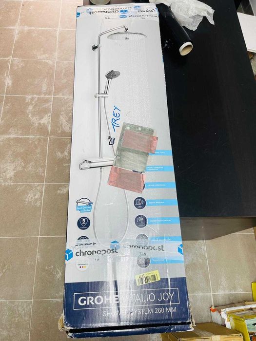 Coloană de duș termostatică GROHE Vitalio Joy 260