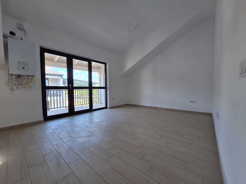 EXCLUSIVITATE! Apartament cu 3 Camere, Comision 0, cu loc de parcare